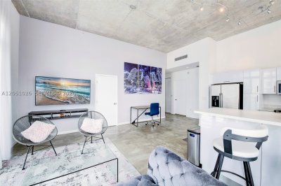 Alquiler de apartamento en Loft Downtown I UPH01