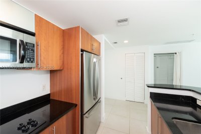 Alquiler de apartamento en Met 1 T-2814