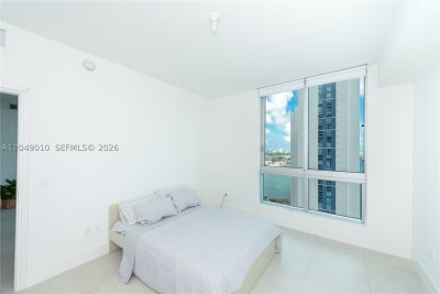 Alquiler de apartamento en Met 1 T-2814