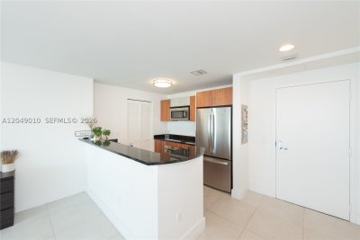 Alquiler de apartamento en Met 1 T-2814