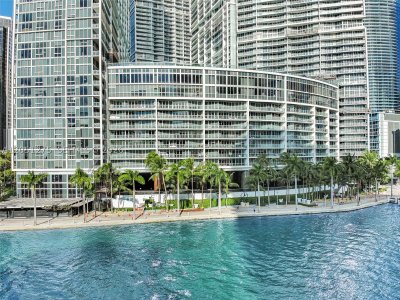 Comprar apartamento no Icon Brickell Tower I 3111