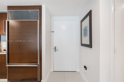 Comprar apartamento no Icon Brickell Tower I 3111
