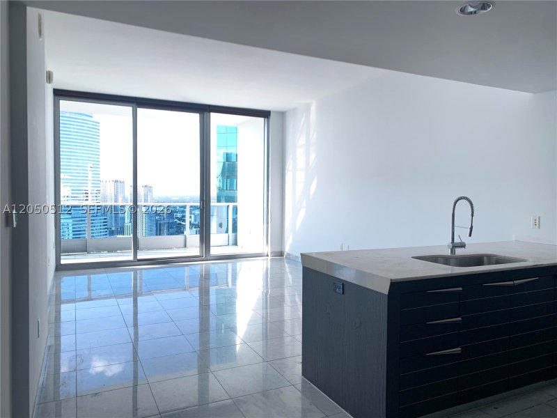 Apartment for rent at Epic Miami 4412