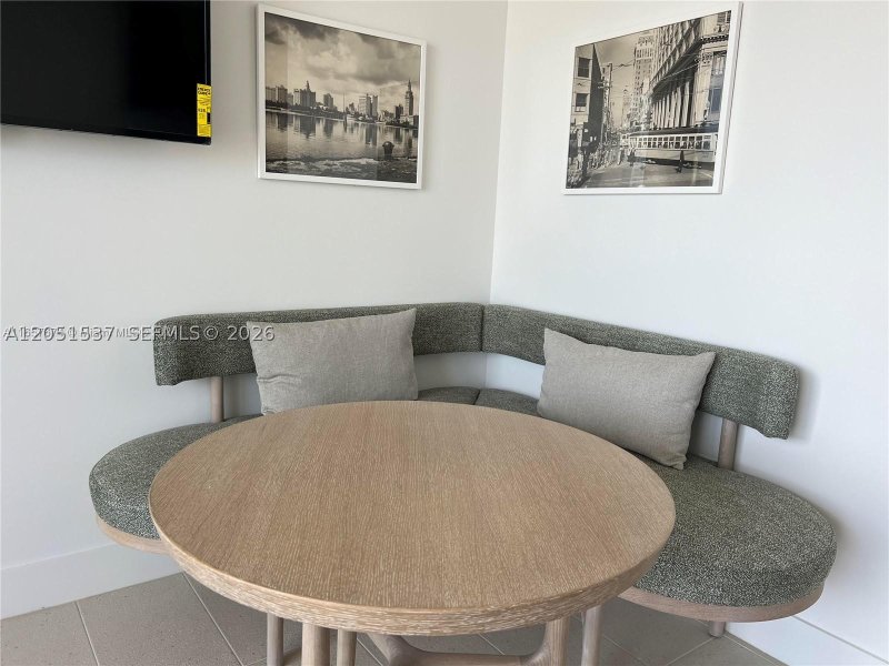 Condo for sale at Natiivo Gale Miami Hotel & Residences 2807