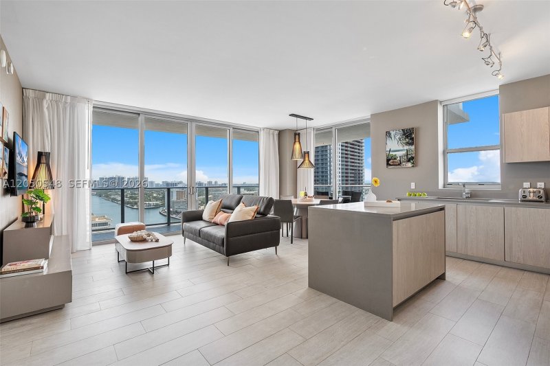 Condo for sale at Hyde Beach House R1508
