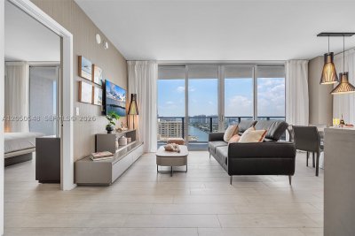 Comprar apartamento en Hyde Beach House R1508