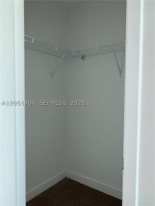 Comprar apartamento no Axis on Brickell North Tower 1724-N