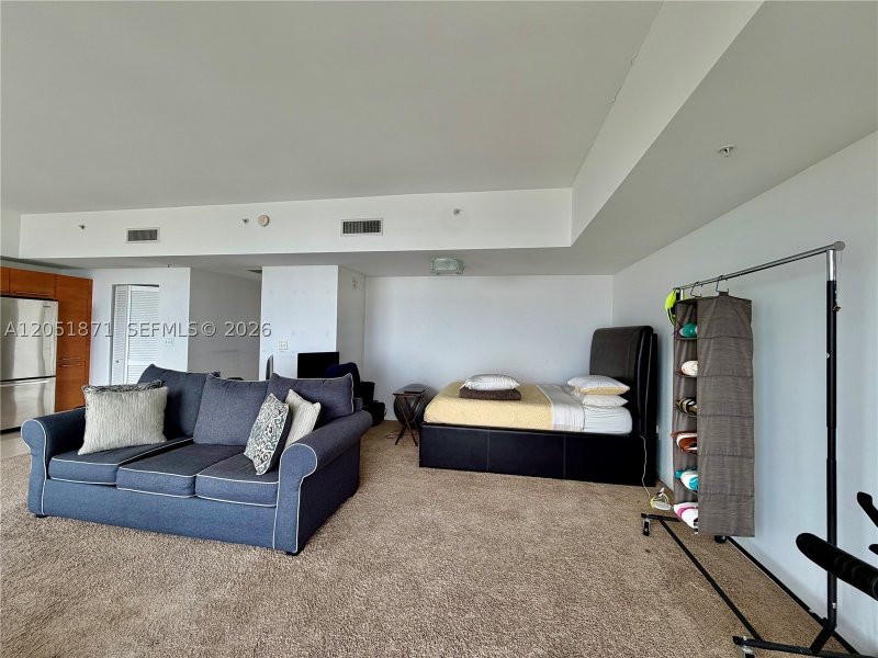 Condo for sale at Vizcayne South Tower 3907