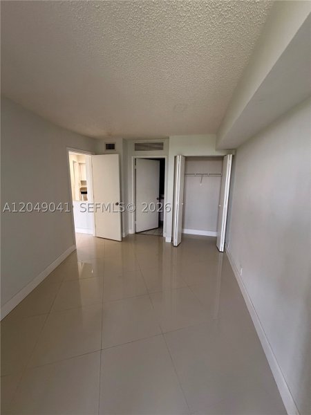 Alquiler de apartamento en Parc Central Aventura 404