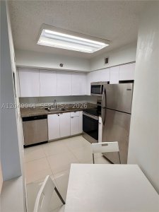 Aluguel de apartamento no Parc Central Aventura 404
