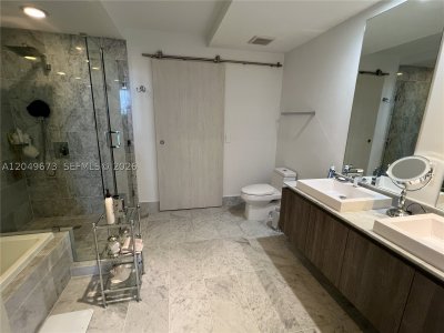 Comprar apartamento no SLS Lux Brickell 4608