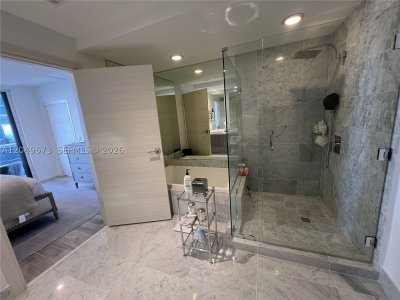 Comprar apartamento no SLS Lux Brickell 4608