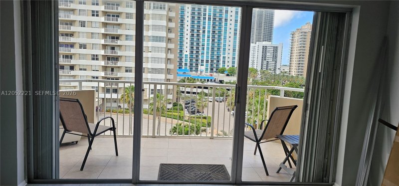 Apartment for rent at The Hemispheres 5D