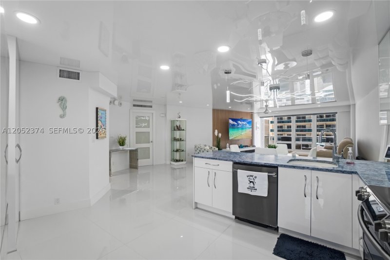 Condo for sale at The Galleon 404
