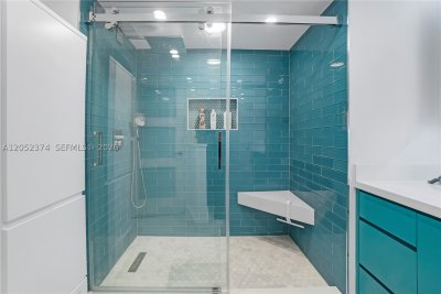 Comprar apartamento en The Galleon 404