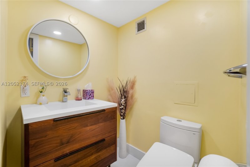 Condo for sale at The Galleon 404