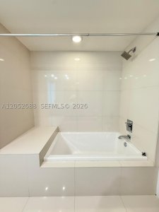Alquiler de apartamento en 1100 Millecento 4103