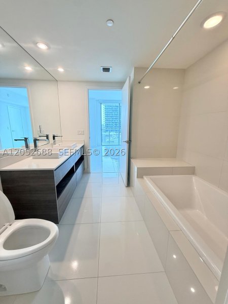 Apartment for rent at 1100 Millecento 4103