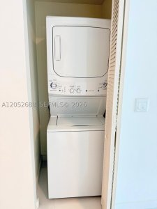 Alquiler de apartamento en 1100 Millecento 4103