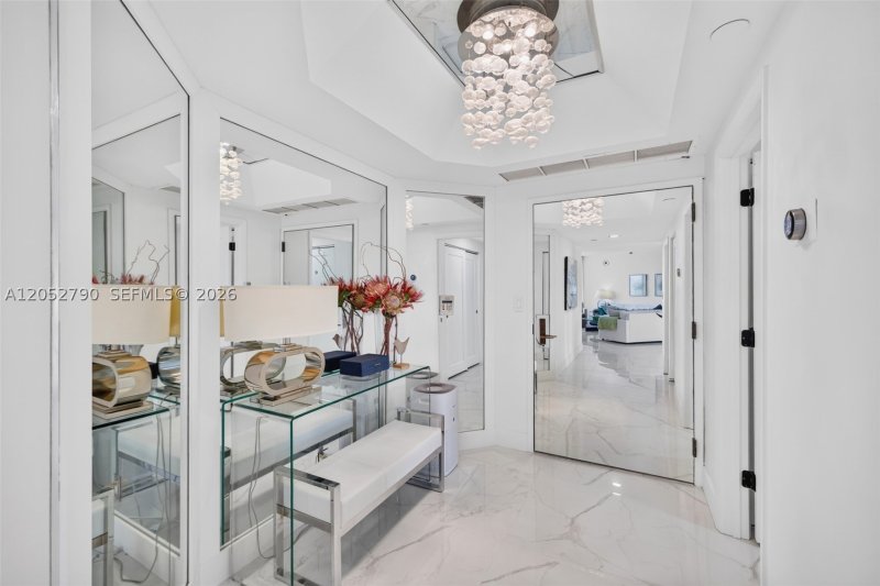 Condo for sale at Williams Island 2800 904