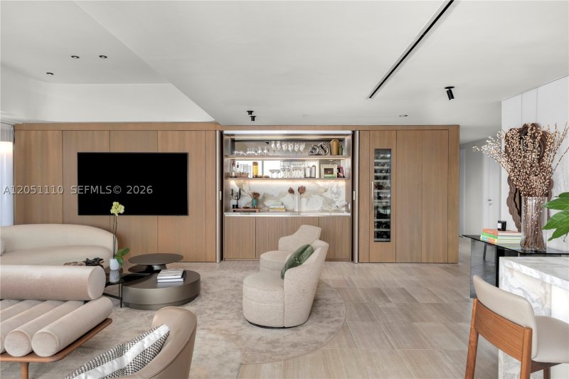 Comprar apartamento no Ritz-Carlton Residences Miami Beach 421