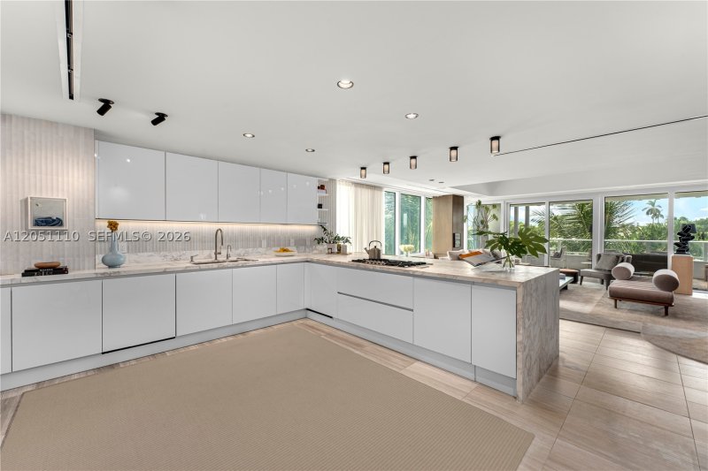 Comprar apartamento no Ritz-Carlton Residences Miami Beach 421