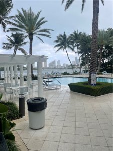 Comprar apartamento en Village by the Bay 8105