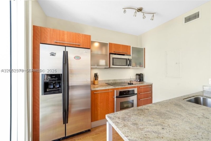 Comprar apartamento en Latitude On The River 3100