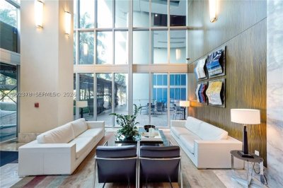 Comprar apartamento en Latitude On The River 3100