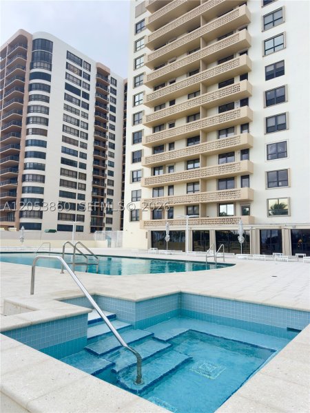 Alquiler de apartamento en The Plaza Bal Harbour 202