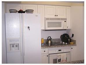 Condo for sale at Watergarden 406