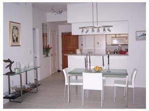 Condo for sale at Watergarden 406