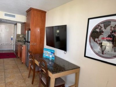 Comprar apartamento no Aventura Beach Club 837
