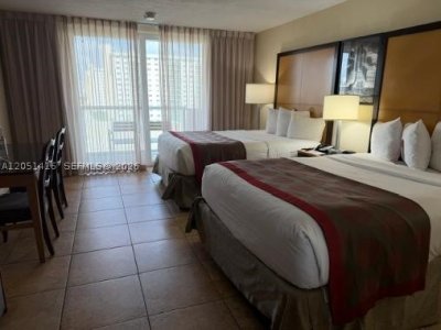 Comprar apartamento no Aventura Beach Club 837