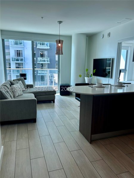 Comprar apartamento en Le Parc at Brickell 812