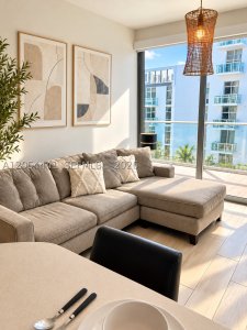 Le Parc at Brickell Apt #812