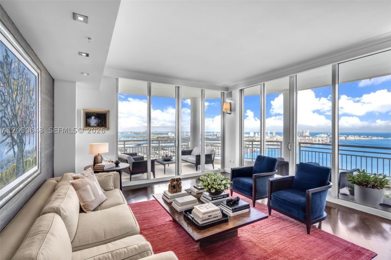 Comprar apartamento en Three Tequesta Point LPH4401