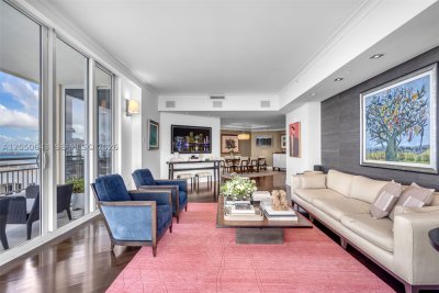 Comprar apartamento en Three Tequesta Point LPH4401