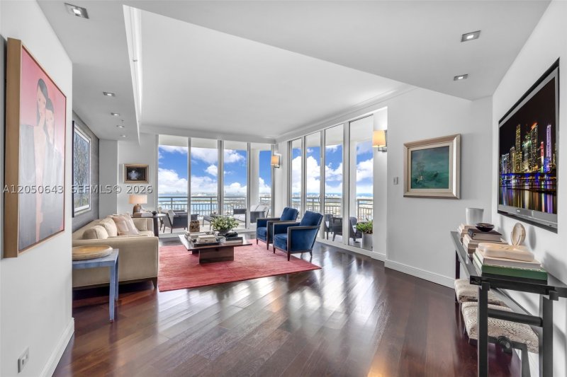 Comprar apartamento en Three Tequesta Point LPH4401