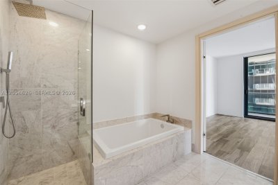 Aluguel de apartamento no SLS Lux Brickell 2505