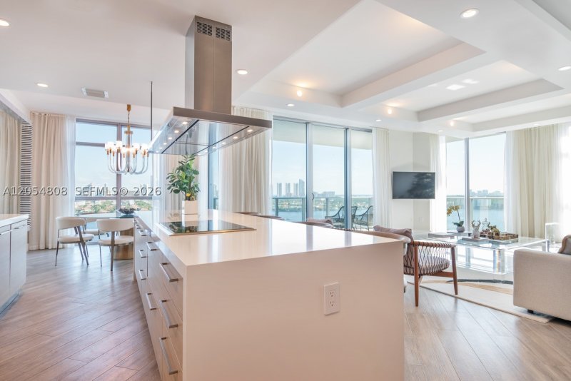 Condo for sale at Marina Palms Yacht Club 1609