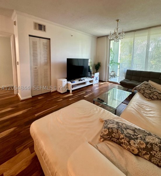 Alquiler de apartamento en Porto Bellagio 2412