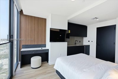 Aluguel de apartamento no E11EVEN Hotel & Residences 4906 B