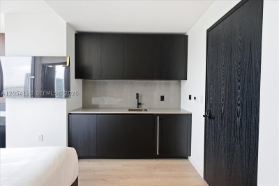 Aluguel de apartamento no E11EVEN Hotel & Residences 4906 B