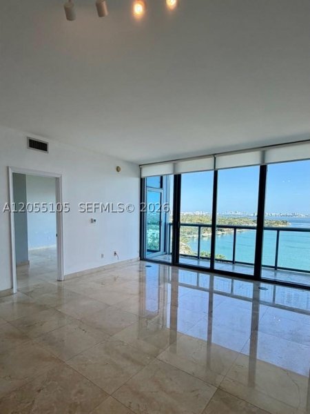 Comprar apartamento en Blue Condominium 1311