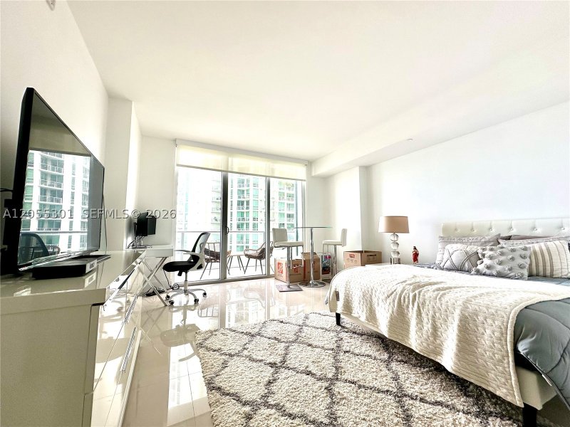 Apartment for rent at Brickell House Condo 1205