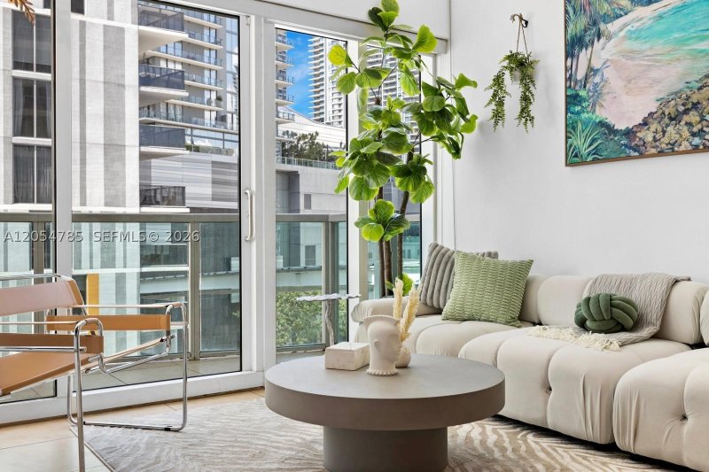 Condo for sale at Brickell on the River South 510