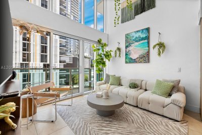 Comprar apartamento no Brickell on the River South 510