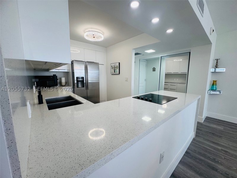 Condo for sale at El Dorado 2409