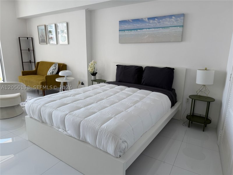 Apartment for rent at Opera Tower 1212